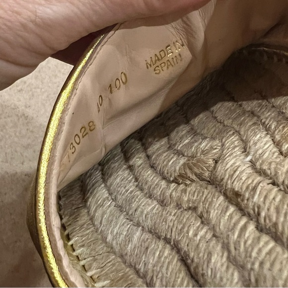 GUCCI interlocking G espadrille sandal gold metallic - Picture 14 of 14